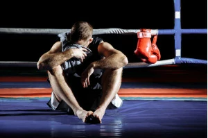 Boxeur fuori forma dopo incontro Boxeur fuori forma dopo incontro
